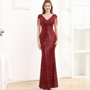 Women's sequined, slim-fitting, long dress